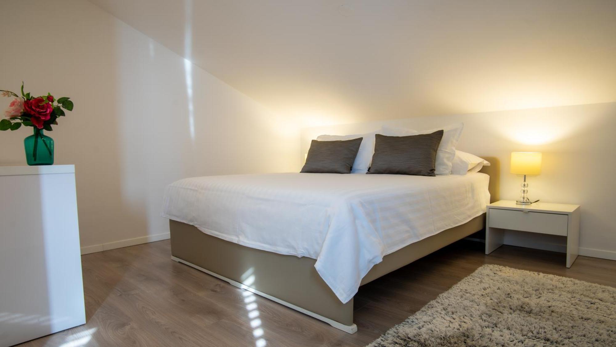 Apartment Antun - Adriatic Coast Retreat Blace Oda fotoğraf